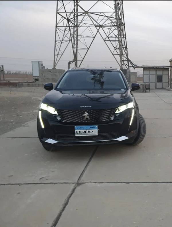 بيجو 5008 2022