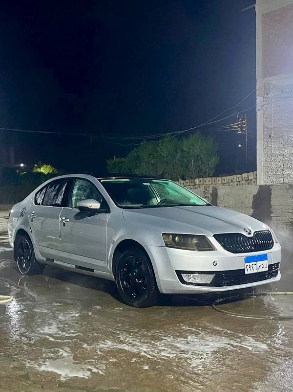 سكودا اوكتافيا 2015